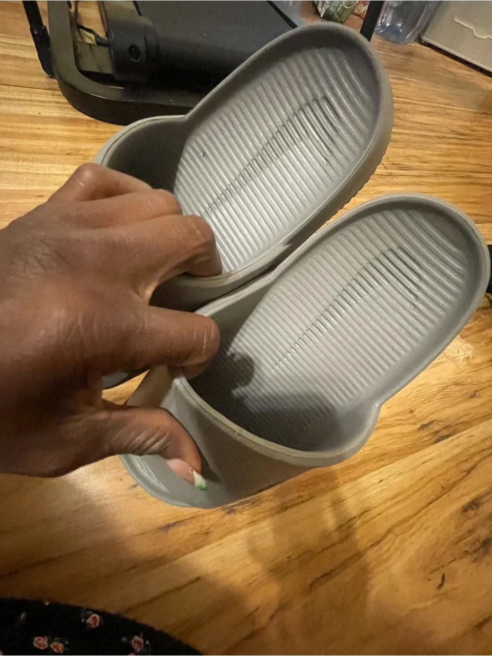 Nike Men's Slide Sandals in Light Gray